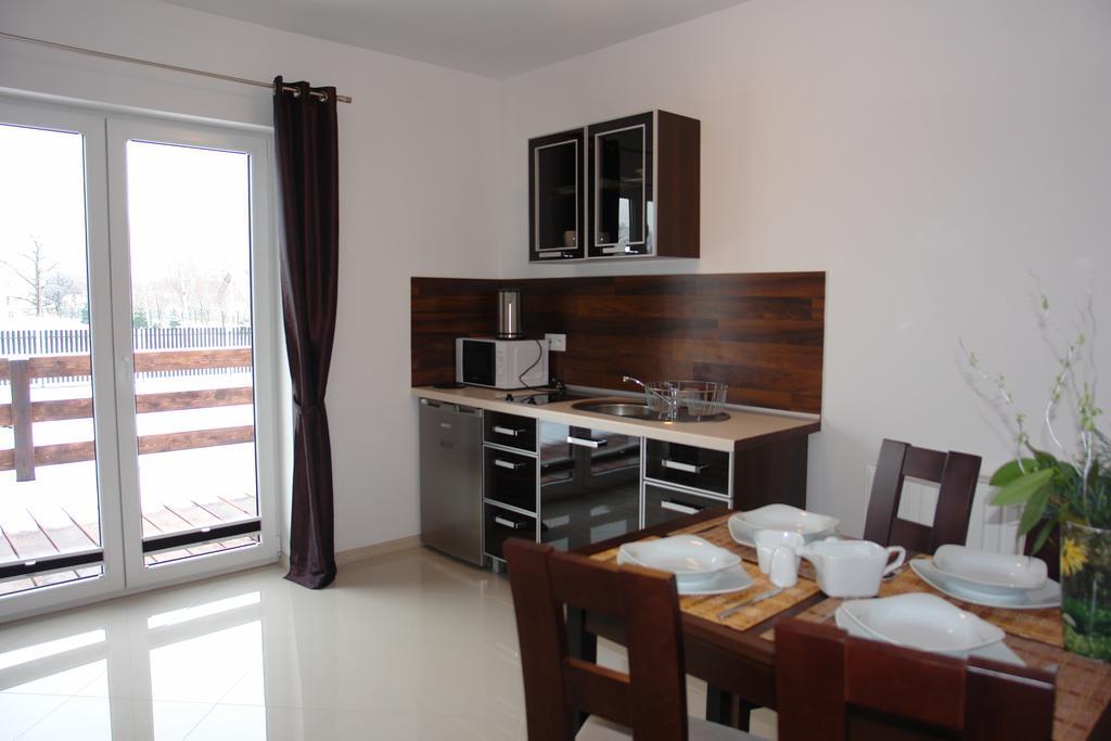 Jd Apartamenty - Klimatyzacja, Basen, Parking I Wifi W Cenie Мыслаковице Экстерьер фото